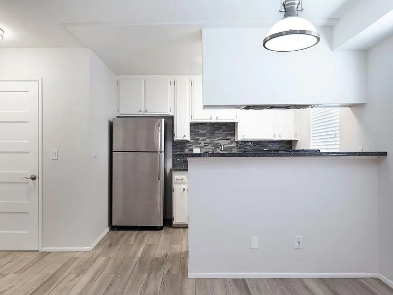 14417 Tiara St #103 — Photo 13