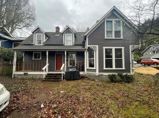 824 High St, Bellingham, WA 98225