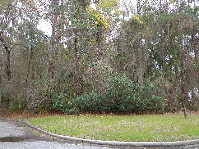 1st image of 120 Plemmons Dr