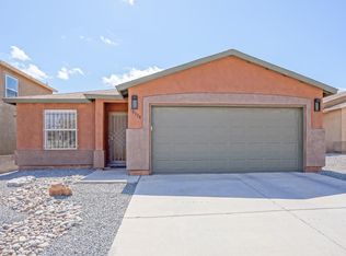 10128 Range Rd SW, Albuquerque, NM 87121