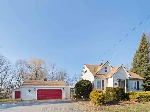 1671 Three Street Louth, Saint Catharines, ON L2R 6P9