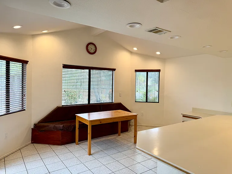 15981 Lofty Trail Dr — Photo 9