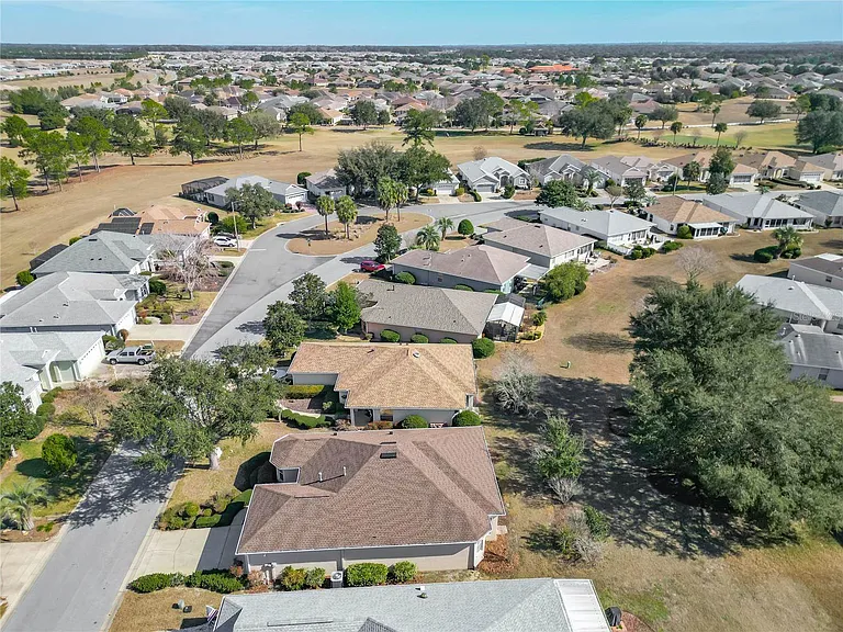 9746 SW 89th Loop — Photo 43
