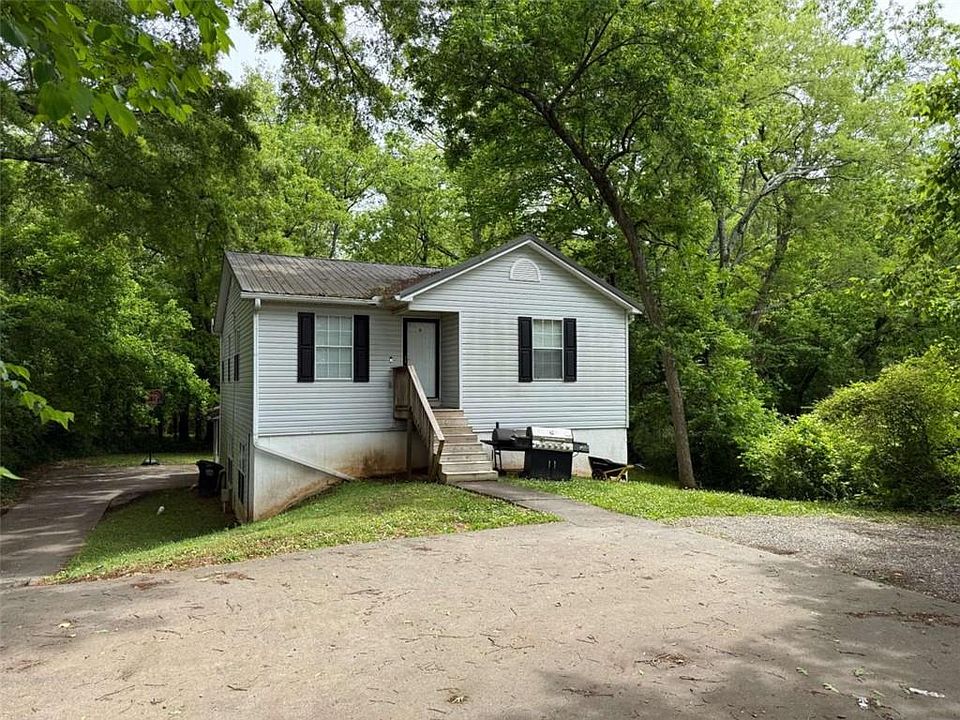 2nd image of 1300 Calhoun Ave NE