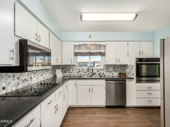 5865 E ANAHEIM Street, Mesa, AZ 85205