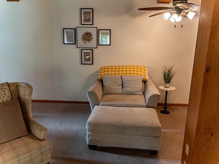 21 Ridge St #2 — Photo 6