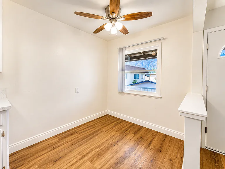 310 W Mountain View Ave #F — Photo 18