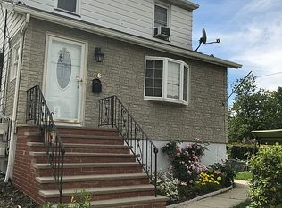 46 Oak St, Avenel, NJ 07001