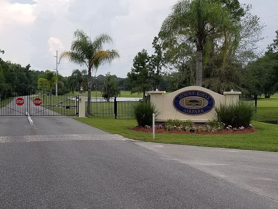 1st image of 465 Lindsay Ln