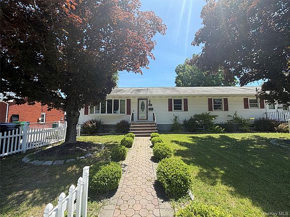 2nd image of 2518 South Ave #1