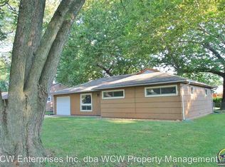 3908 SW Dixie Ct, Topeka, KS 66614