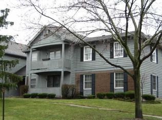 11 Wood Creek Dr, Pittsford, NY 14534