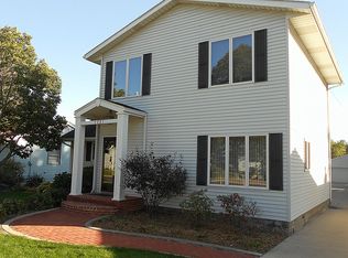 1201 Downing Ave, Waterloo, IA 50701