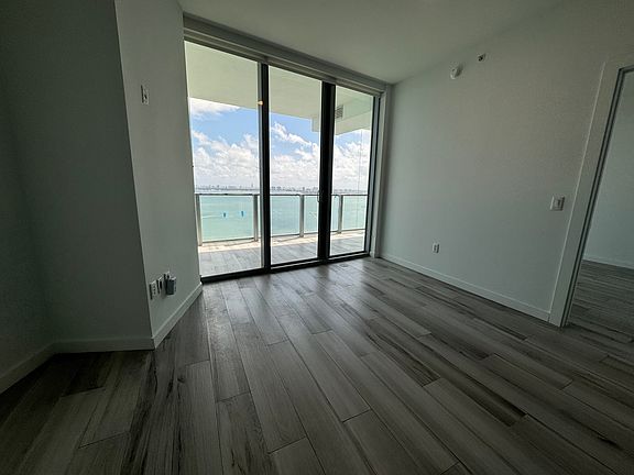 4th image of 2900 NE 7th Ave Unit 2603