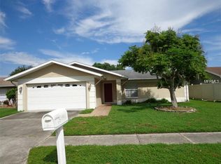 1914 Cheney Ct, Lutz, FL 33549