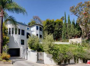 4811 Bonvue Ave, Los Angeles, CA 90027