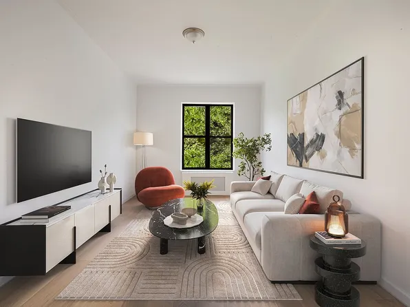 668 Riverside Dr APT 4I, New York, NY 10031