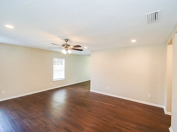 4th image of 7068 Beekman Lake Dr