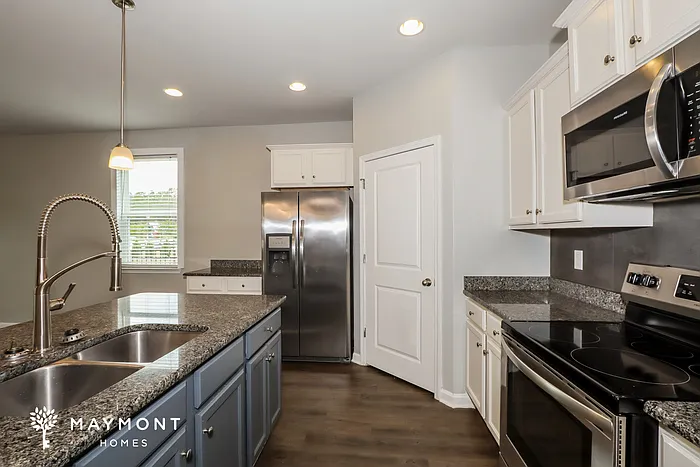 534 Hay Hill Ln — Photo 5