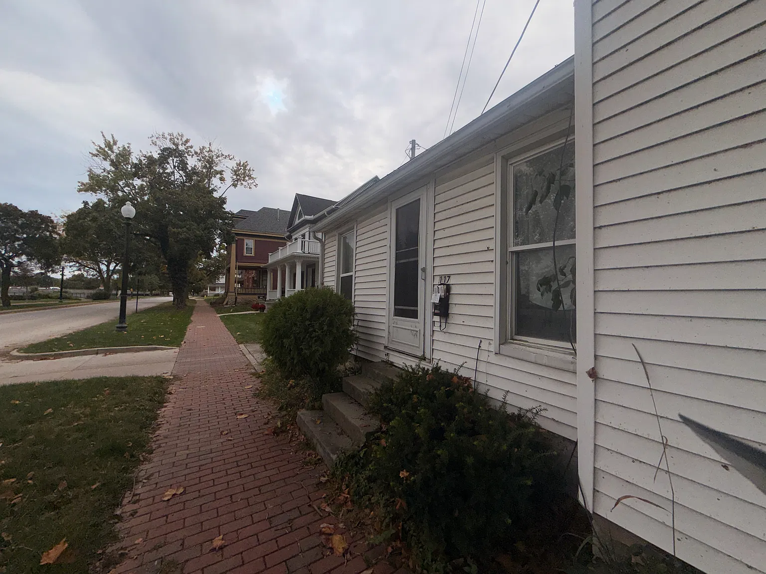 17 N Monroe St — Photo 1