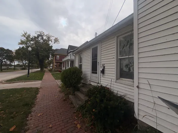 17 N Monroe St, Tiffin, OH