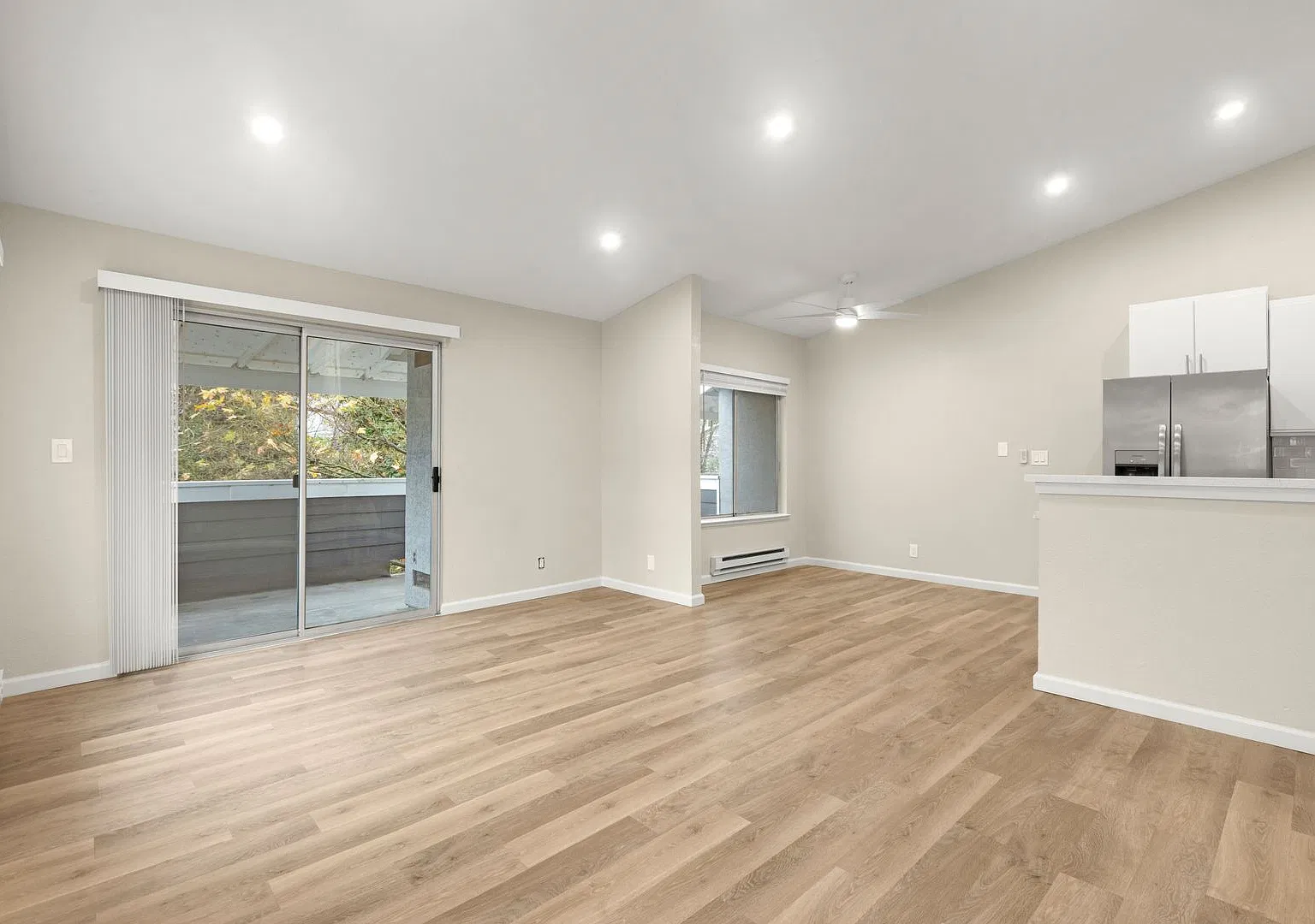 Redwood Creek Villas — Photo 1