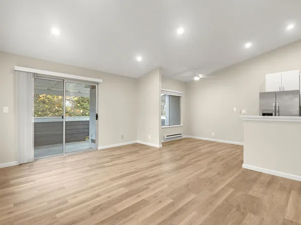 Redwood Creek Villas