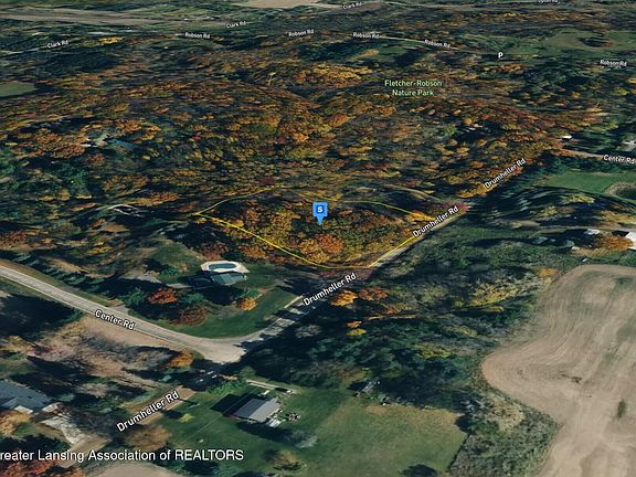 3rd image of 7035 Drumheller Rd