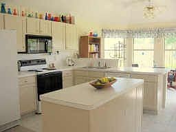 4th image of 2830 Peach Hollow Cir