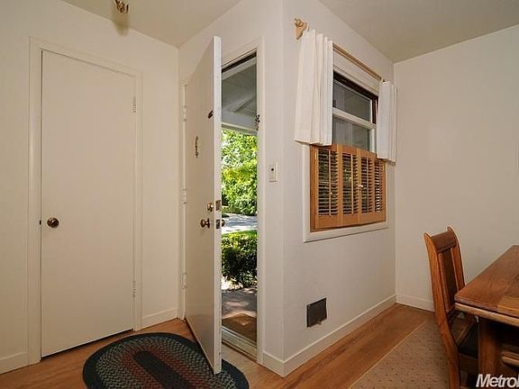 3rd image of 255 San Antonio Way