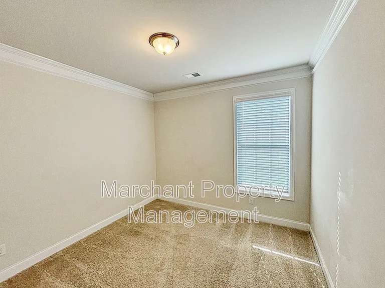 602 Waymeet Dr — Photo 12