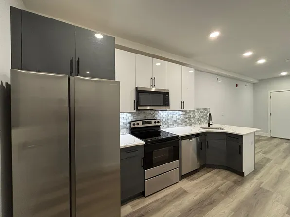 1027 W Dauphin St, Philadelphia, PA