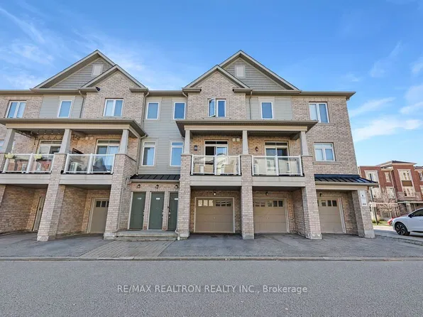 1725 Adirondack Chase #108, Pickering, ON L1X 0E5