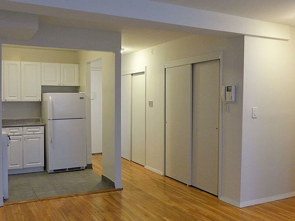 3rd image of 317 E 91st St APT 1E