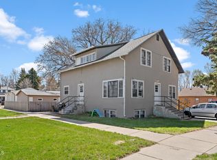 521 N 15th St, Bismarck, ND 58501
