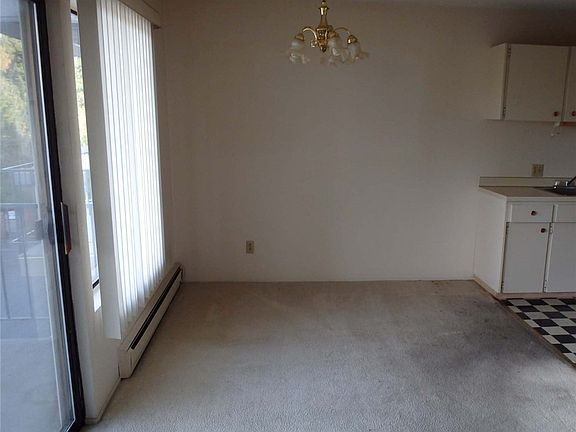 5th image of 924 Shorewood Dr APT 56