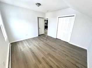 127 E 16th St #3, Paterson, NJ 07524