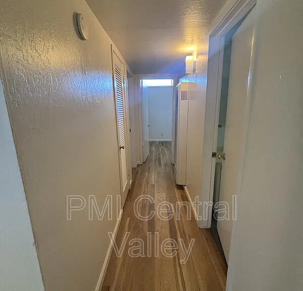 944 Bridgewood Way — Photo 23