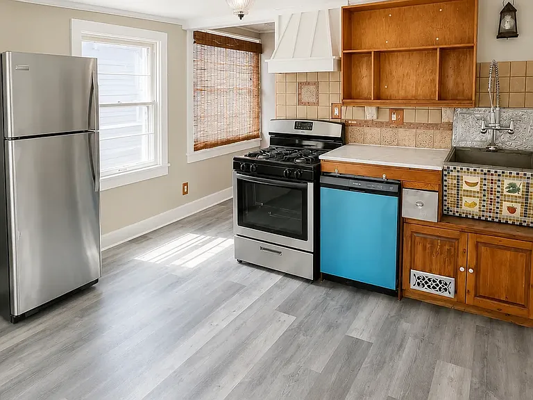 910 W Colorado Ave — Photo 5