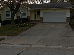 7920 S 71st Ave, La Vista, NE 68128