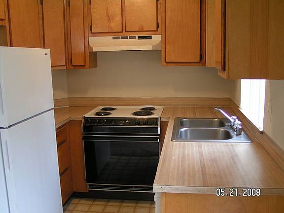 5th image of 3600 NE 54th St APT H