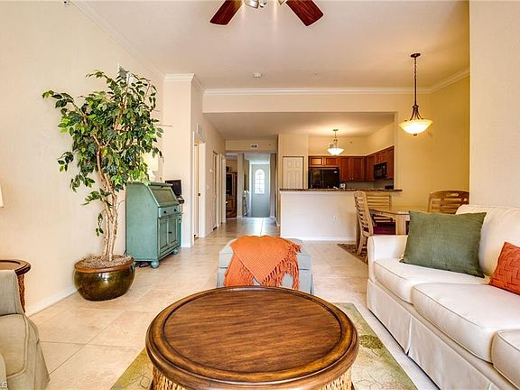5th image of 10009 Villagio Gardens Ln Unit 208