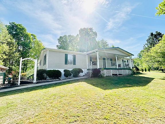 4th image of 384 Bolton Ridge Rd