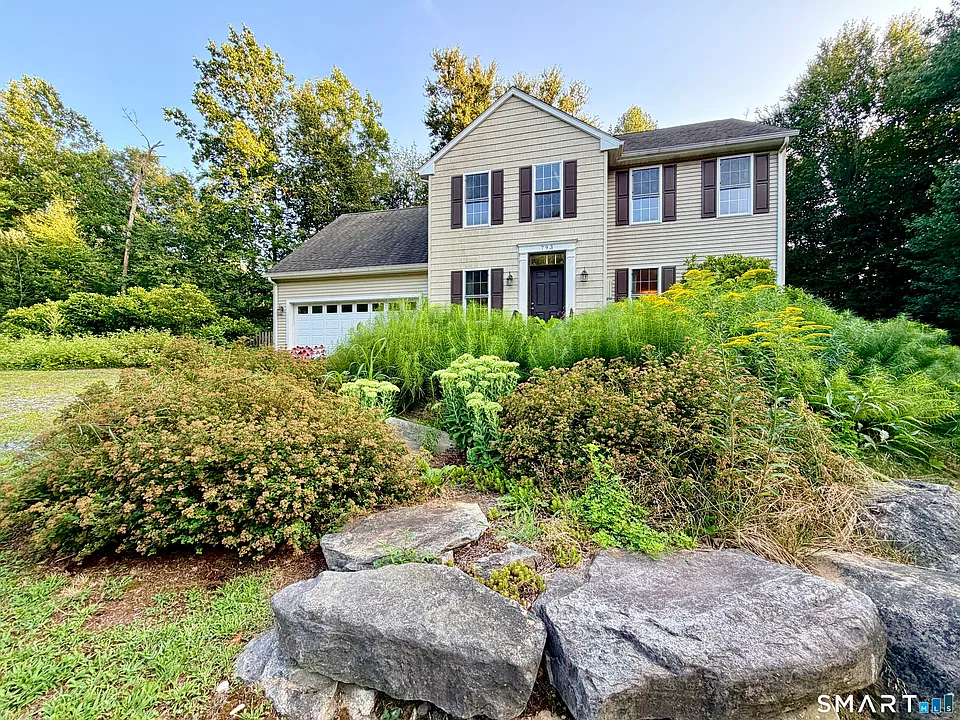 793 Colonel Ledyard Hwy