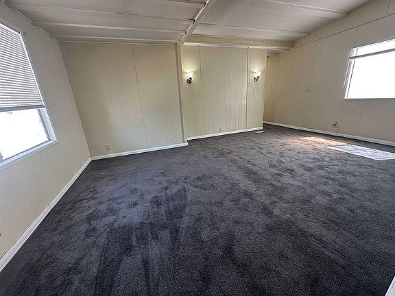 3rd image of 1481 Palm St Unit 105