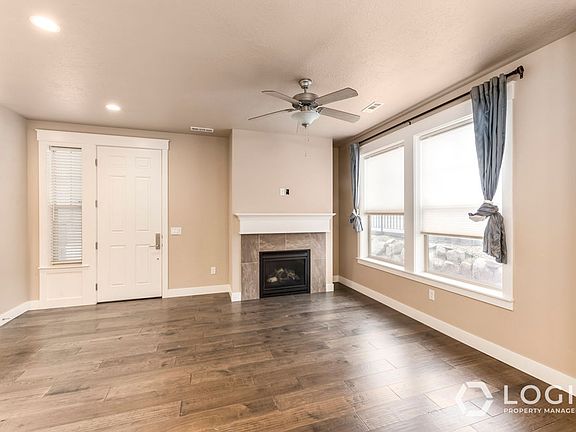 3rd image of 10408 S Beetdigger Blvd