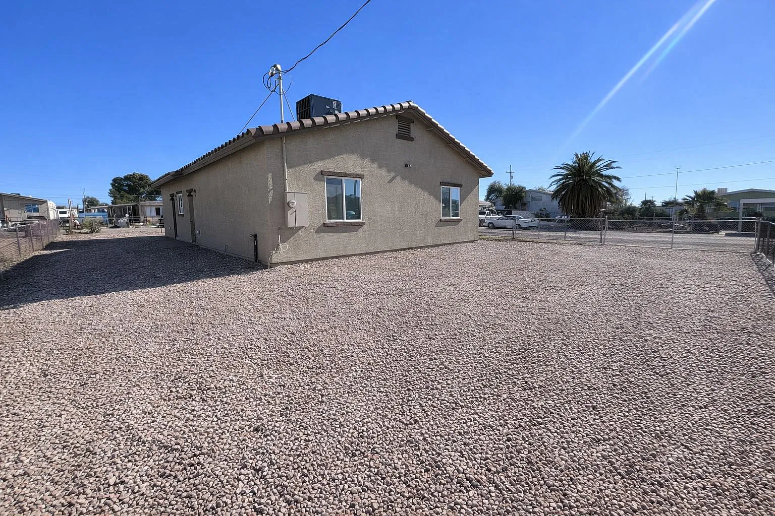 4 bed, 1620 sqft, $1,950 — Photo 2