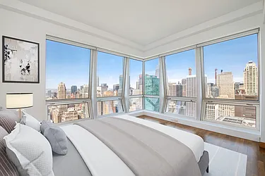 Rented by R New York