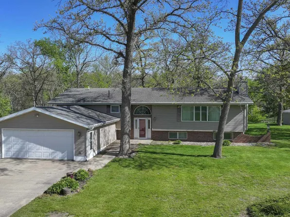 15565 Highway 57, Aplington, IA 50604
