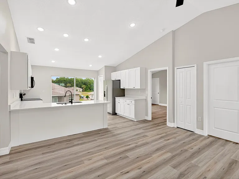 2961 E Brigadoon Ct — Photo 12